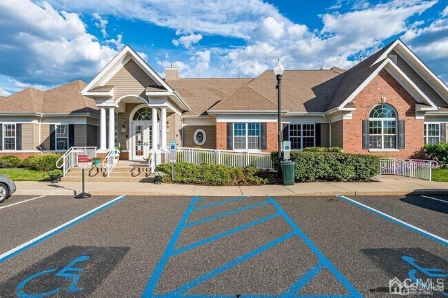 Building Photo - 2034 Edward Stec Blvd