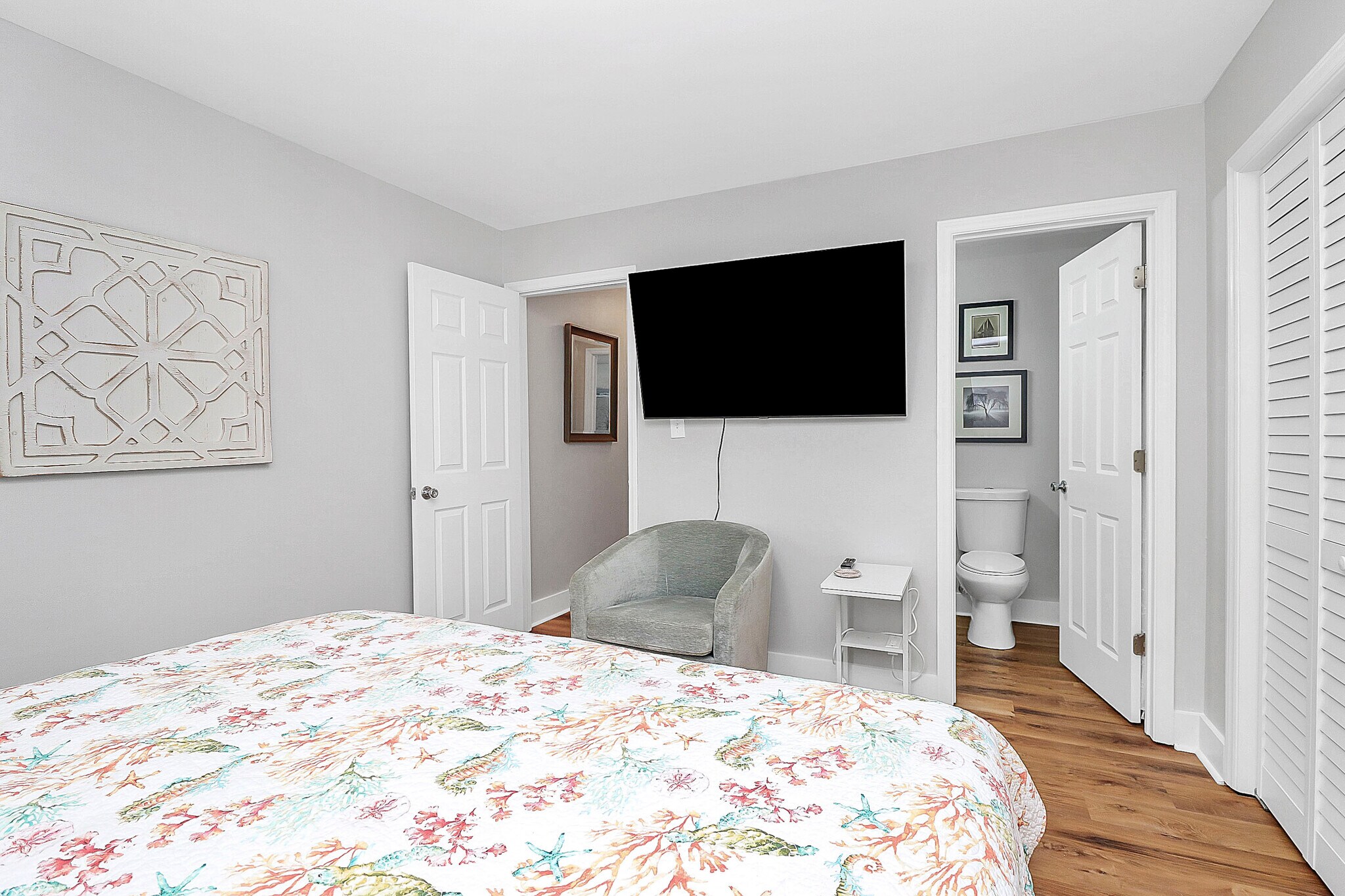 Building Photo - 1001 Churchill Downs Ct