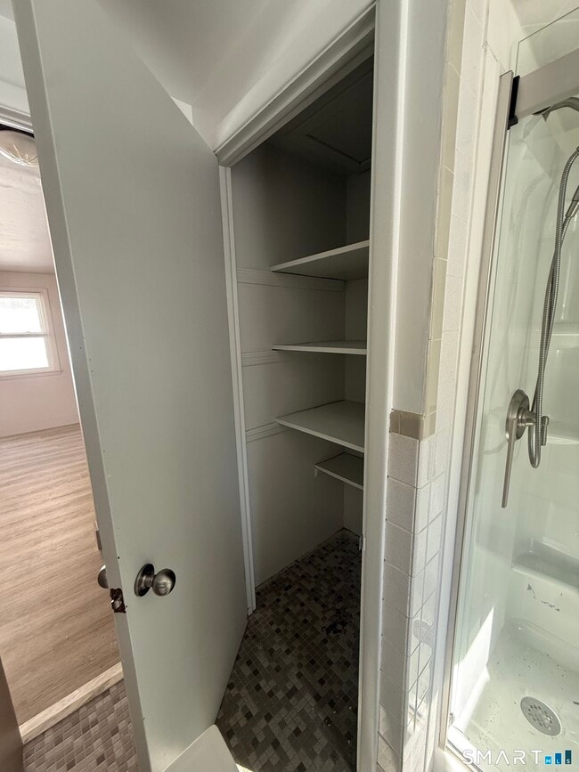 Building Photo - 30 Bungay Rd