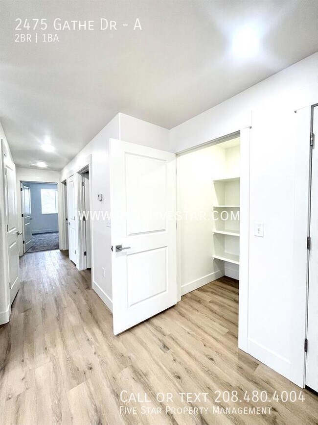 Building Photo - 2475 N Gathe Rd