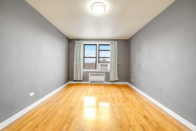 Building Photo - 102-12 65th Ave