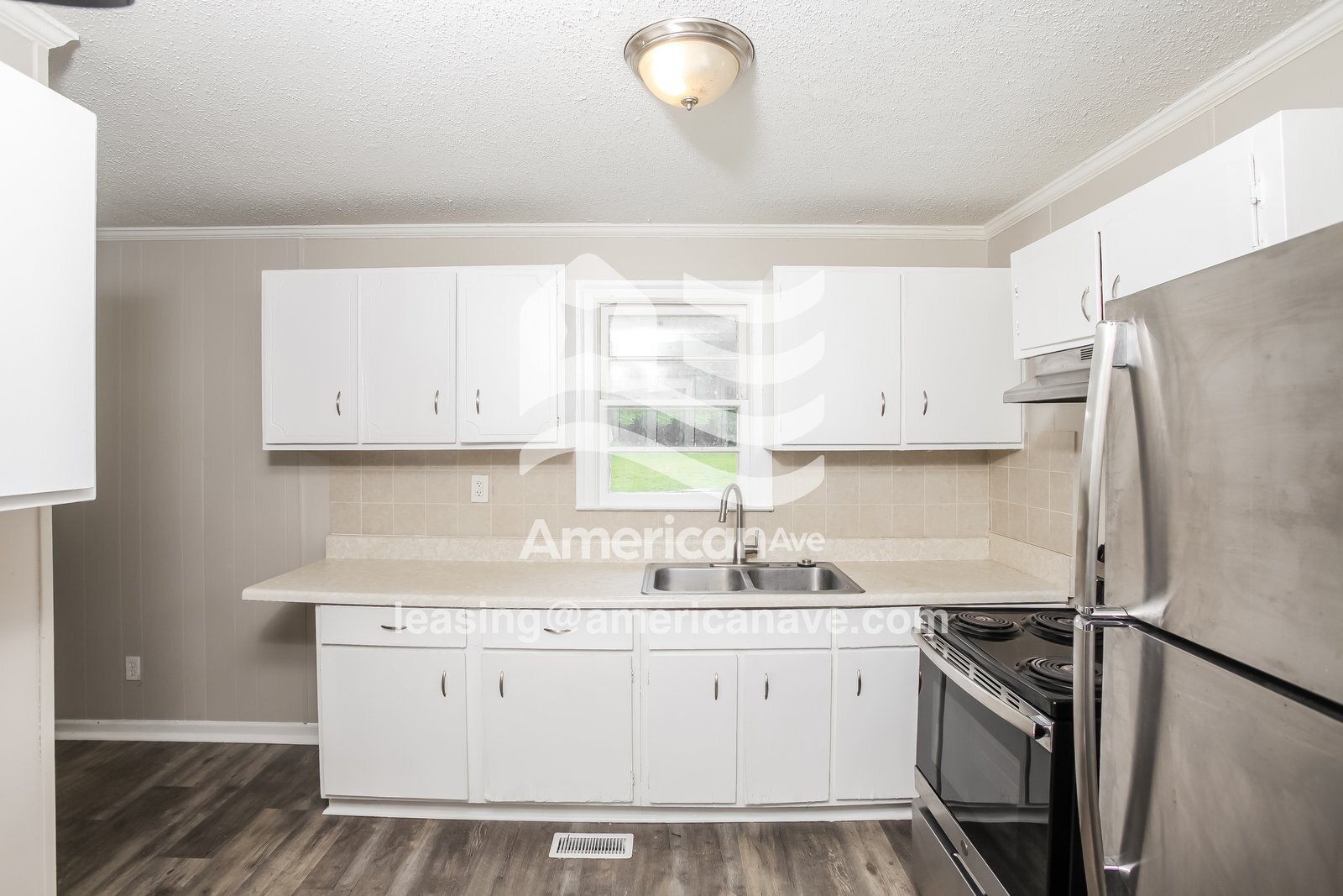 Building Photo - 2325 Boulevard Rd