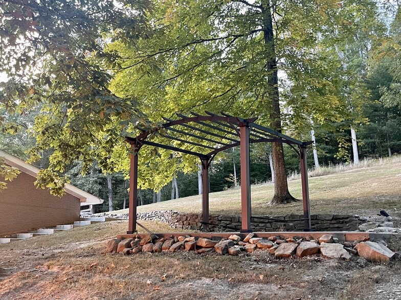 Building Photo - 13932 W Old Nashville Rd