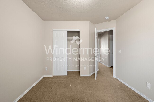 Building Photo - 114 N Bowdish Rd