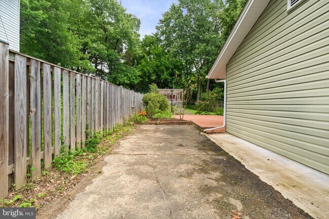 Building Photo - 3620 Heritage Ln