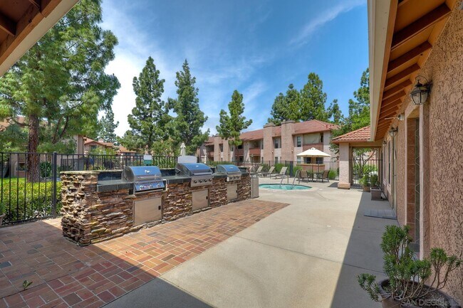 Building Photo - 12007 Alta Carmel Ct