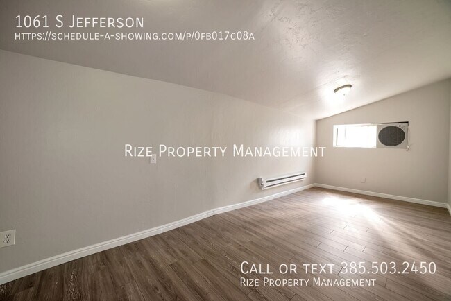 Building Photo - 1061 S Jefferson St