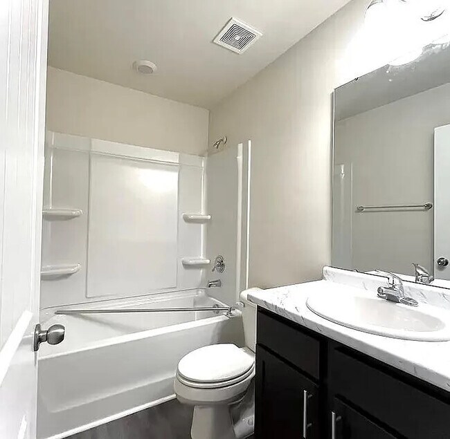 Building Photo - 719 Mill Creek Cir