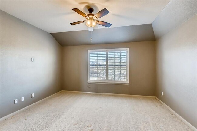 Building Photo - 2500 Quick Fort Dr