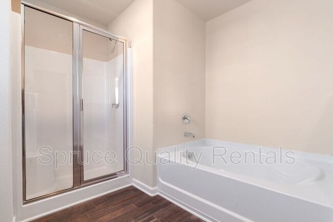 Building Photo - 216 McClellan Trail