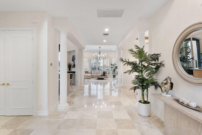 Building Photo - 3632 S Ocean Blvd