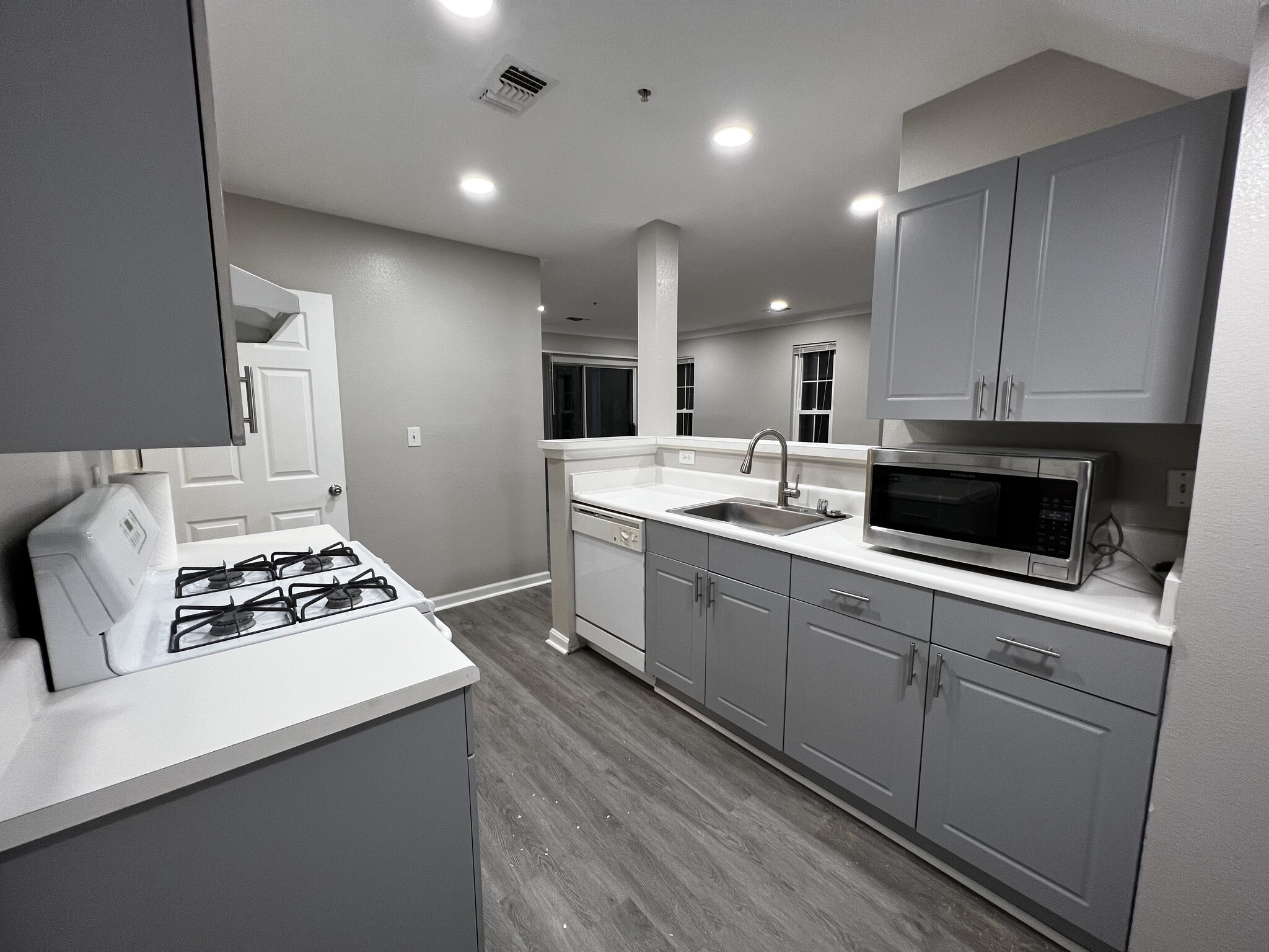 Kitchen - 12794 Fair Briar Ln