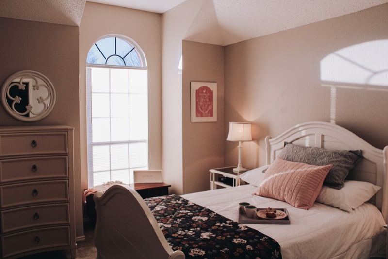 Building Photo - 2610 Wandering Oak Dr