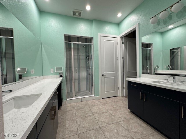 Building Photo - 6714 Desert Crimson St