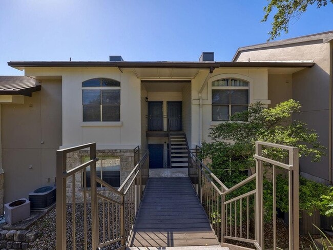 Building Photo - 6000 Shepherd Mountain Cove