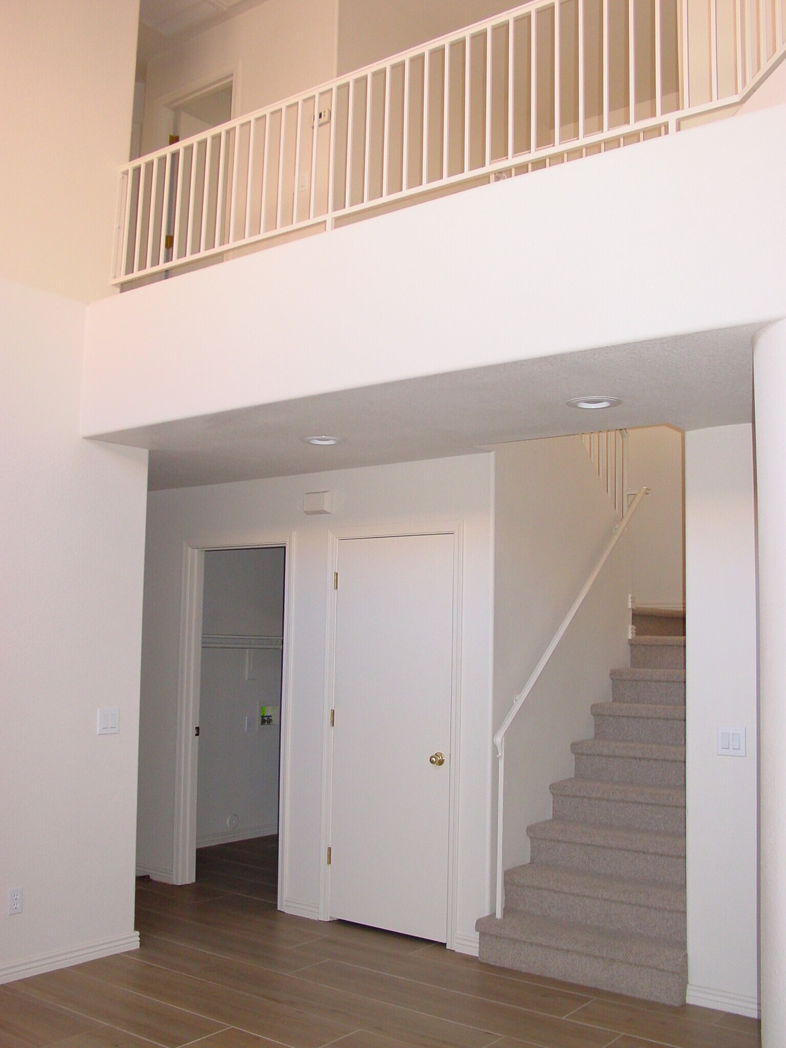 Building Photo - 8370 W Melinda Ln