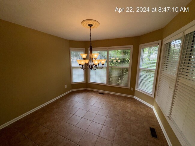 Building Photo - 2725 Millmann Rd