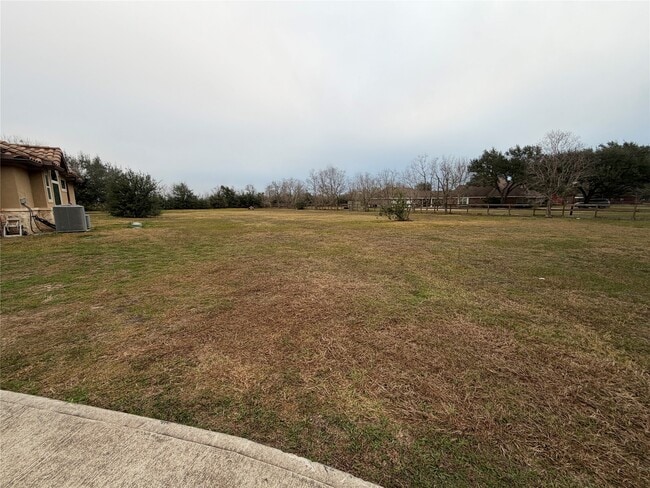 Building Photo - 28264 Rose Ln