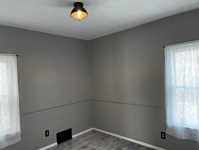 Building Photo - 22824 Mac Arthur Blvd