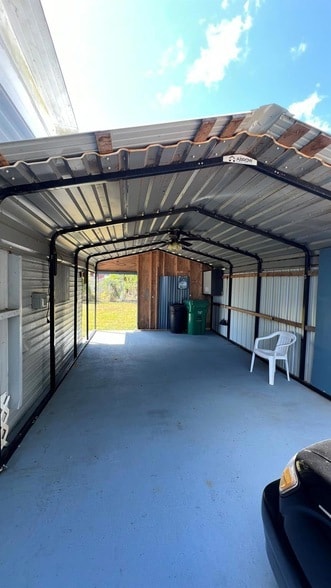 Building Photo - 139 Vindale Ave