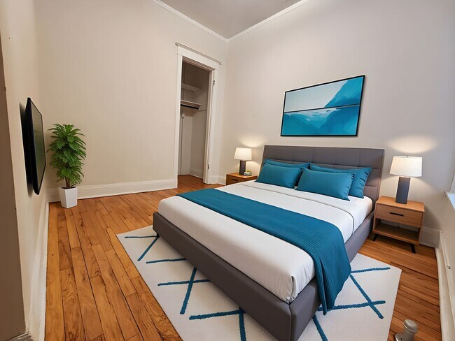 Building Photo - Large 3-bed/1-bath Apartment in the Heart of Rogers Park!