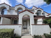Building Photo - Palm Colony Camarillo Condo