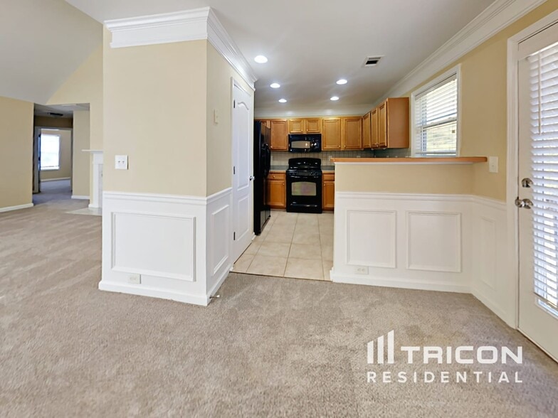 Building Photo - 276 Hawken Trail
