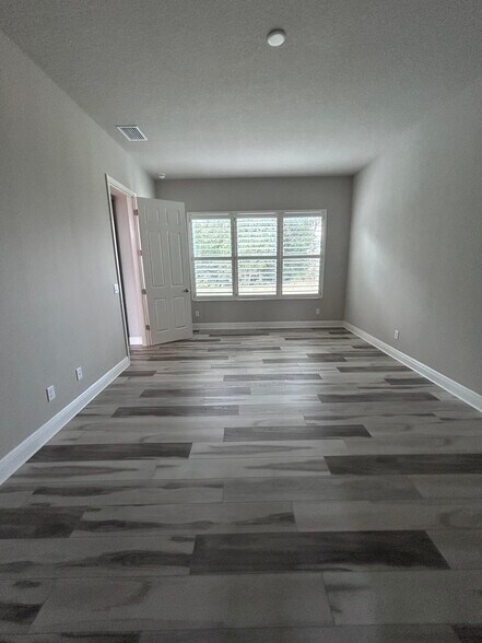 Building Photo - 1574 N Dimaggio Path