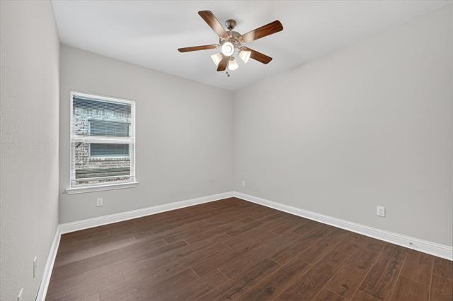 Building Photo - 7815 Cottonwood Dr