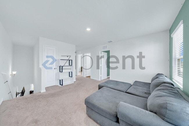 Building Photo - 3126 Dreamweaver