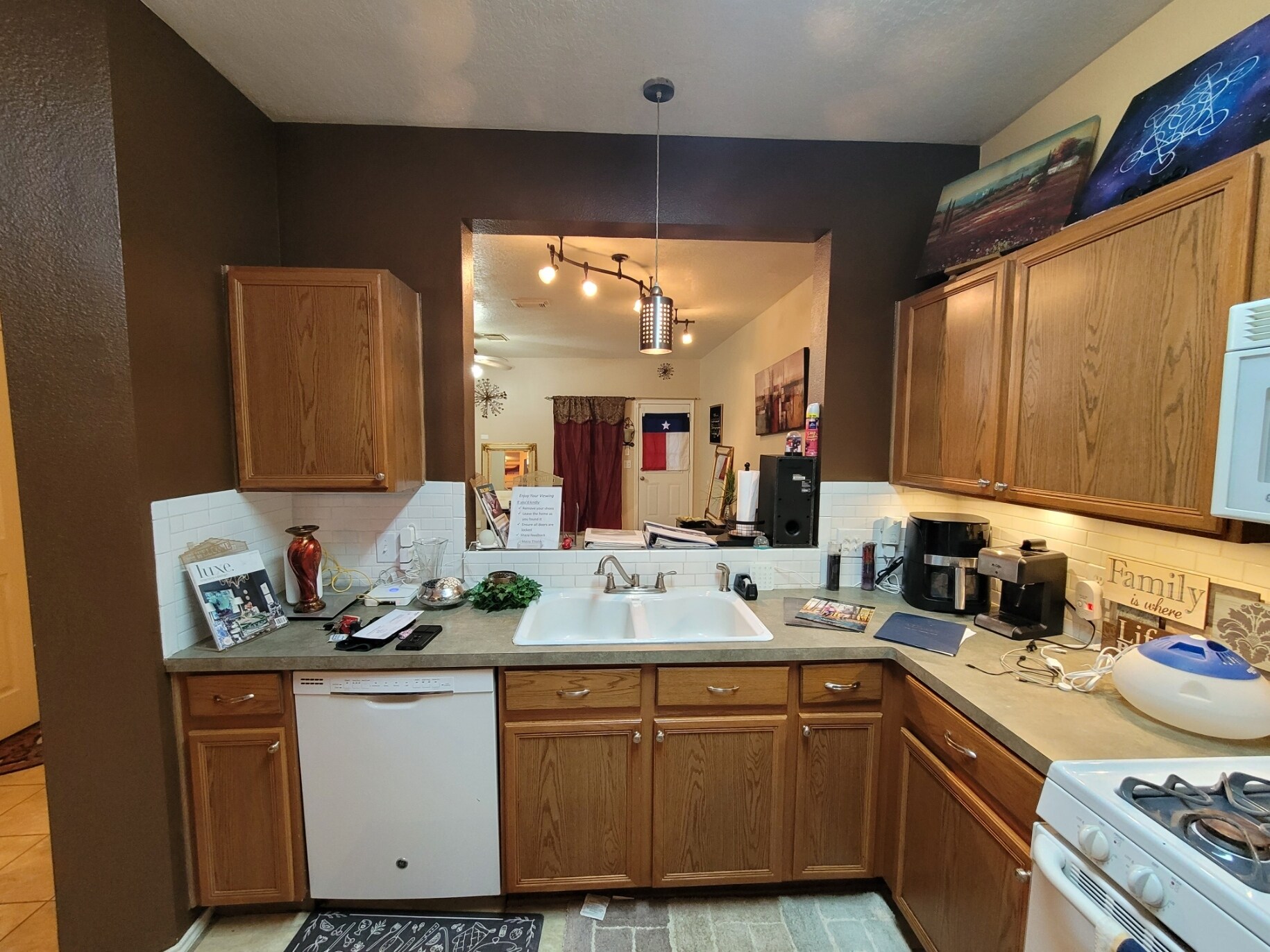 Building Photo - 23631 Twisting Falls Drive