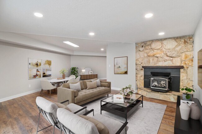 Building Photo - 1159 300 W