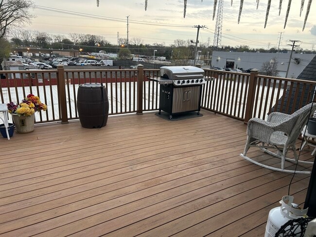 Building Photo - 3130 Sheeler Ave