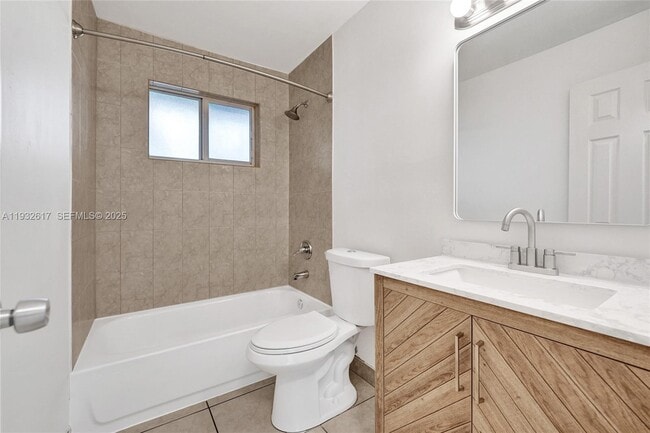 Building Photo - 30 SW 8th St