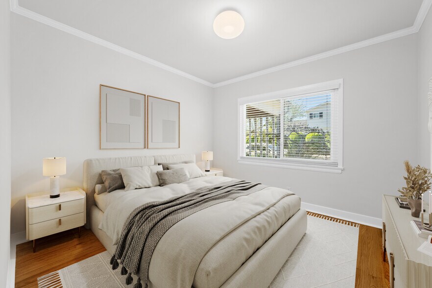 Building Photo - 5935 W 79th St