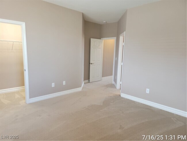 Building Photo - 9339 Fort Defiance Ave