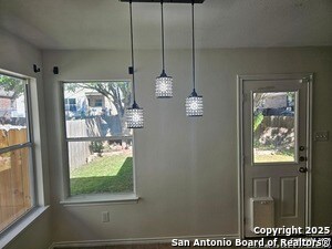 Building Photo - 220 Hereford St