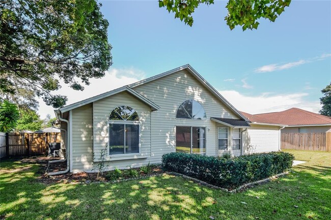 Building Photo - 1208 Altoona Ave