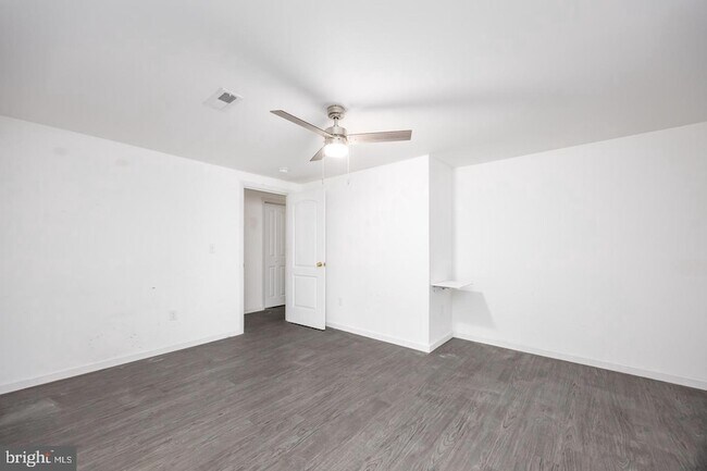 Building Photo - 731 Richwil Dr