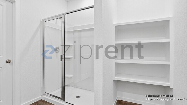 Building Photo - 3076 Dylan Skyland Dr