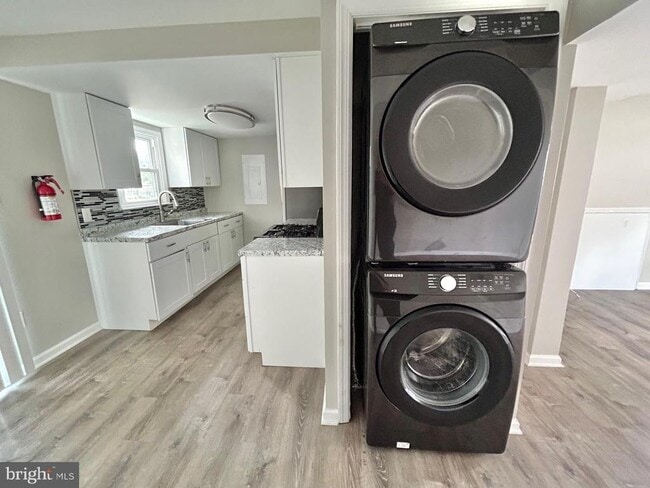 Building Photo - 213 N Black Horse Pike