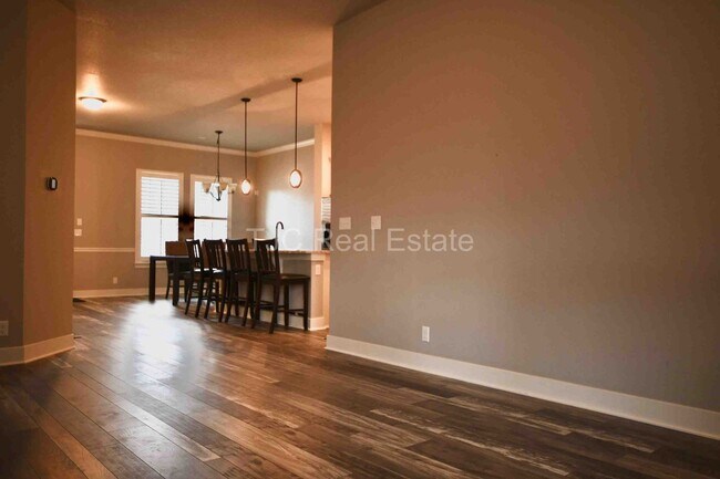 Building Photo - 5512 N Wabash St