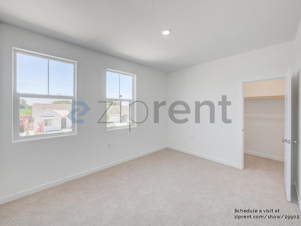 Building Photo - 1753 N Mitchell St