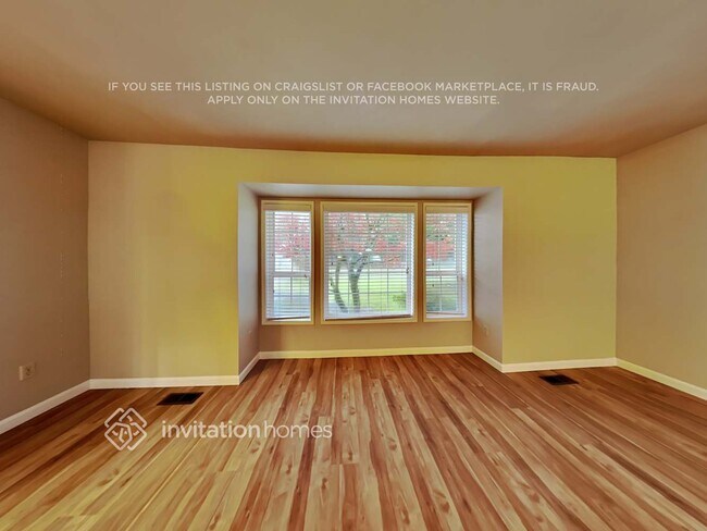 Building Photo - 5716 204th St Ct E