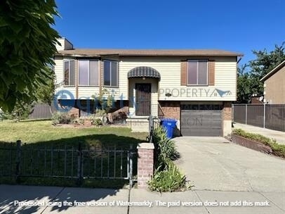 Building Photo - 5534 S Tropicana Dr