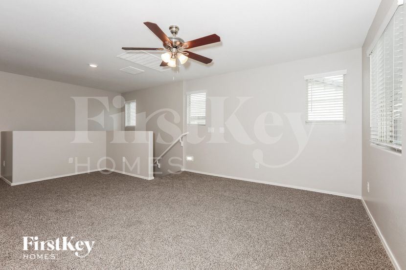 Building Photo - 1157 S Amulet