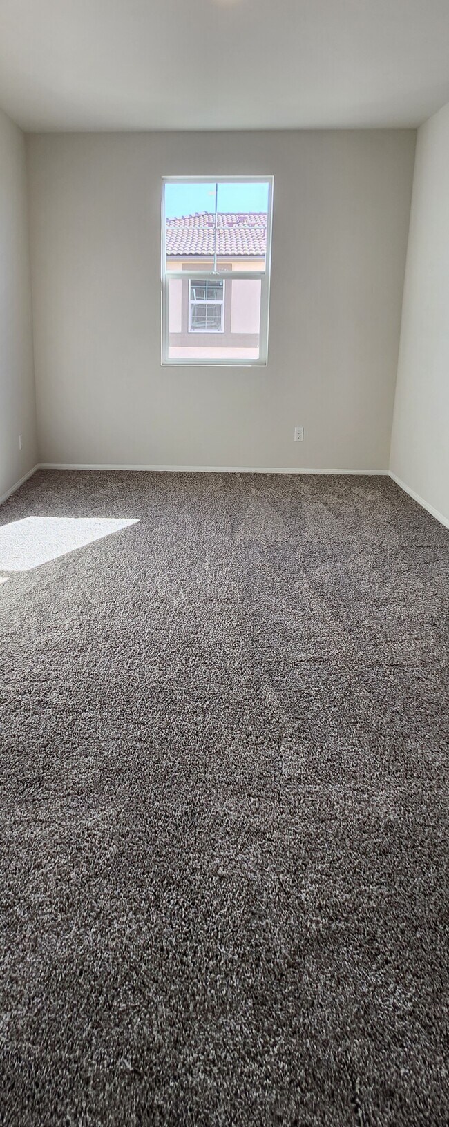 Building Photo - 40787 Melrose Dr