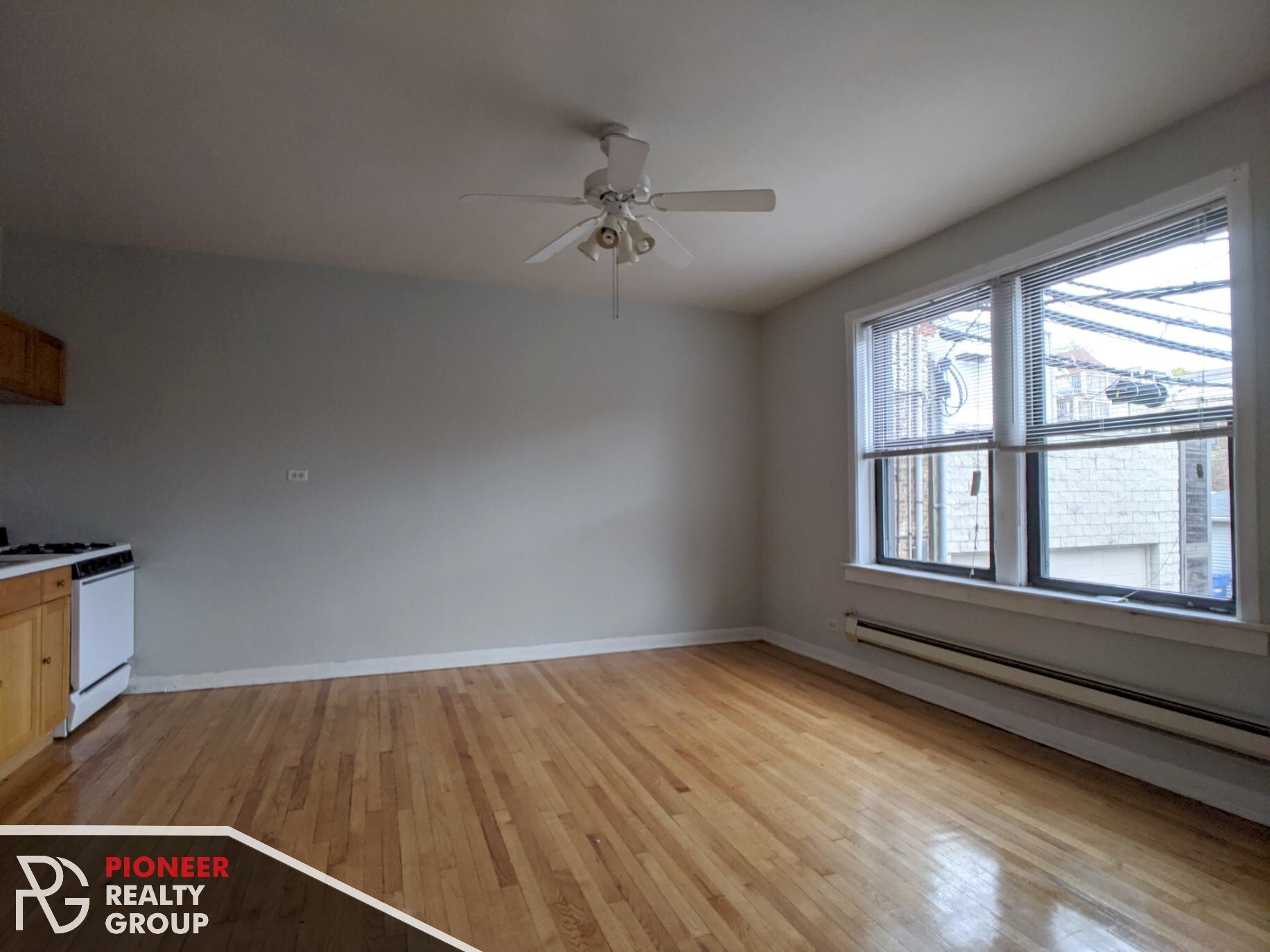 Building Photo - 1044 W George St