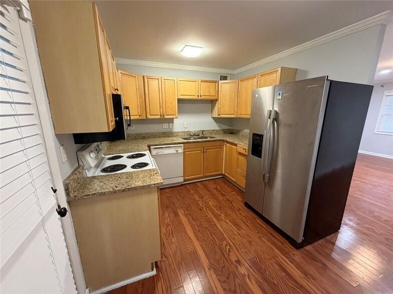 Building Photo - 789 Jordan Ln