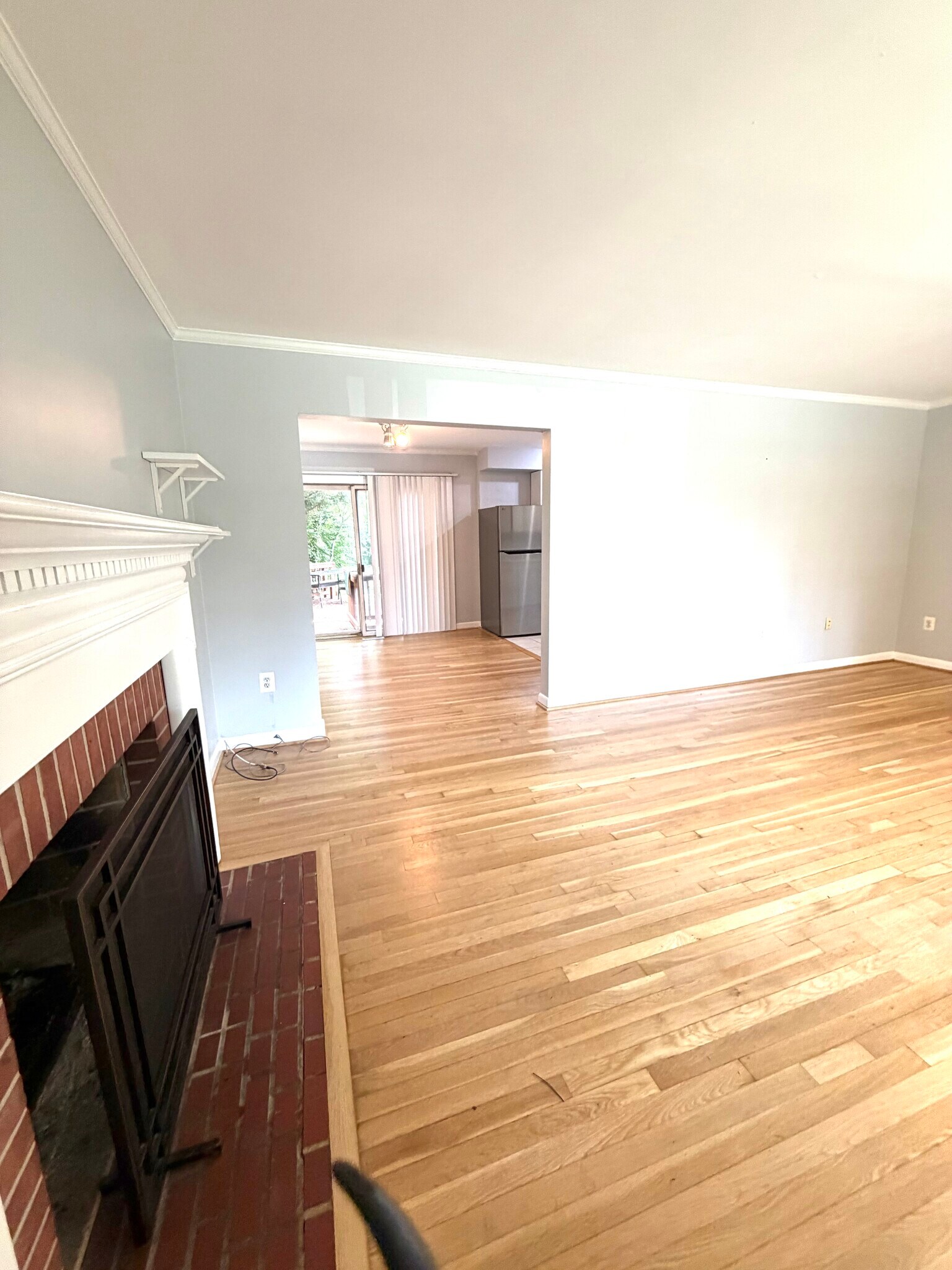 Building Photo - 5809 Greenlawn Dr